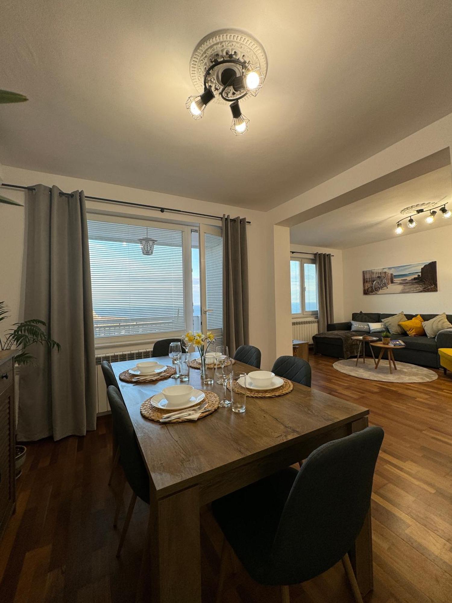 Kakavanen'S Sea View Apartment Balchik Bagian luar foto